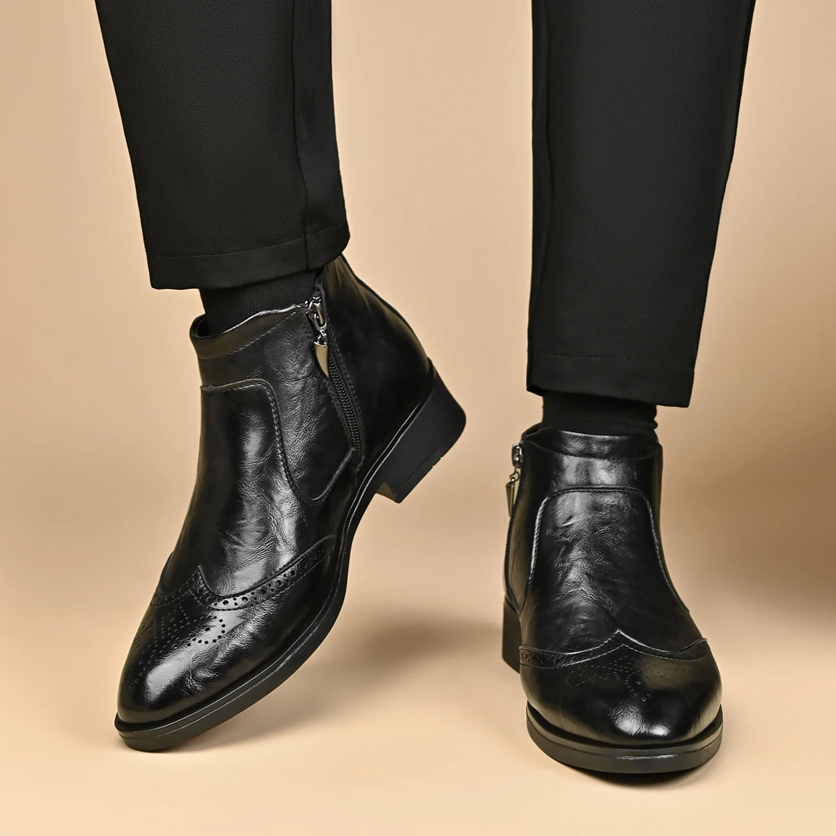 Four SeasonsNew Retro High Men's  Boots Dress BusinessWorking Boots Lace-up Leather Comfy Flat Flatre sistant Casual Shoes - view 2