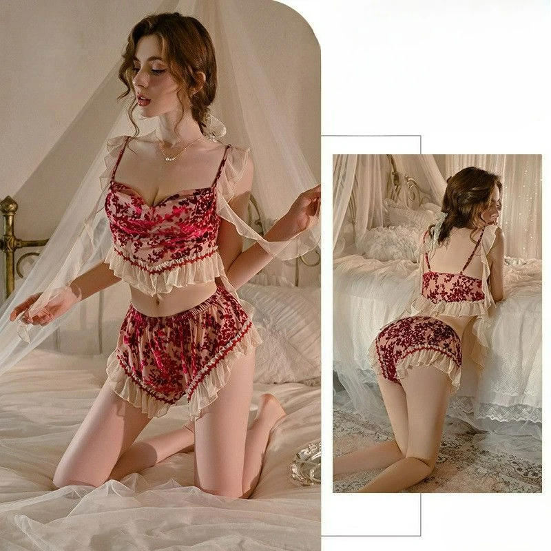 

2026 Summer New Romantic Halter Set Home Wear for Women Sweet Sexy Pajama Seductive Velvet Backless Halter Shorts Two-piece Set