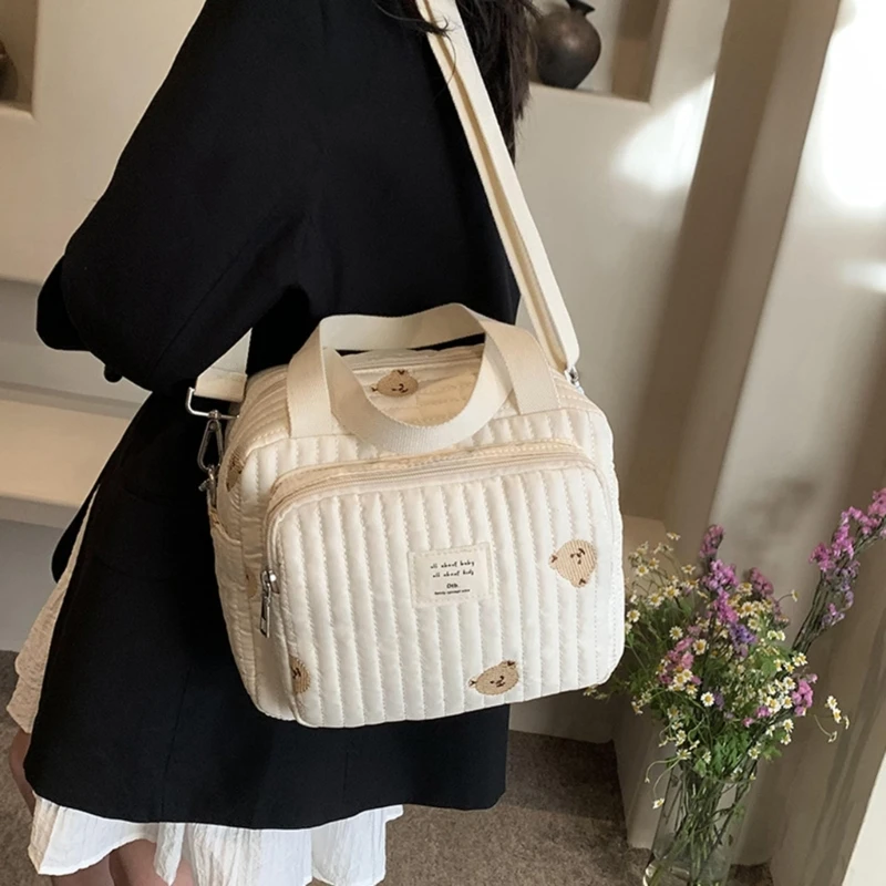 Sac à main en tissu de coton beige pour bébé, motif de broderie de fleurs d'ours mignon, sac à langer à fermeture éclair, nouveau sac à bagages, grande capacité