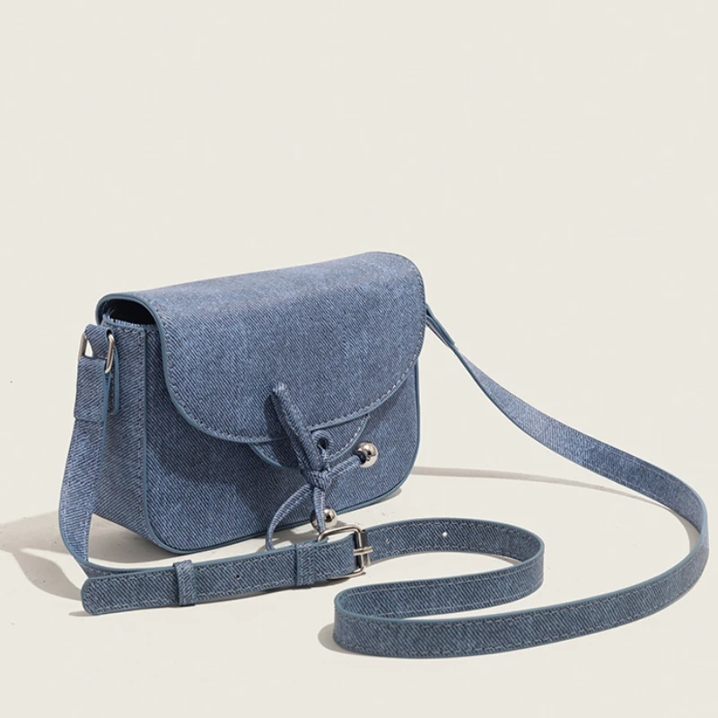 

TRSYPHXM 2025 new denim bow tie crossbody bag, women's niche bag, high-end and age reducing small square bag