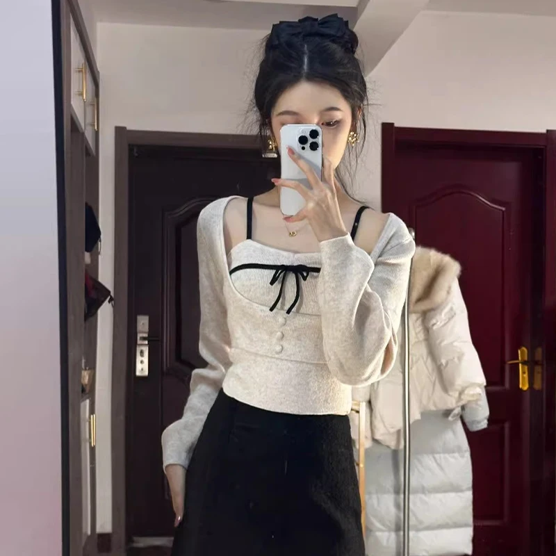 1 Set Autumn Winter Korean Sexy Bow Camisole Knitted Sweater Two-piece Set For Women Long Sleeved T-shirt For Women