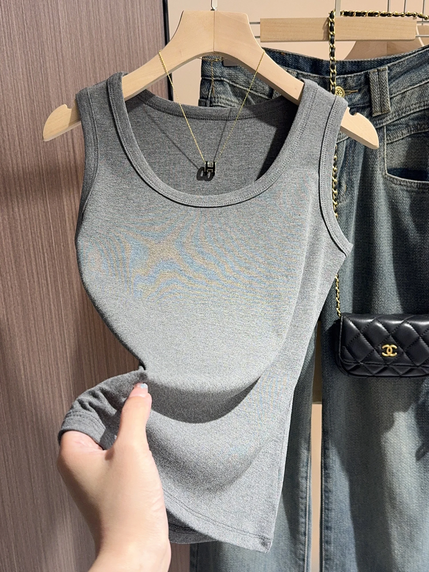 

Women's Summer Sports Brtte Tank Top Svel Yoga White Fitn Inner Wear Base Layer irt Teaded Regular Fit Commut...