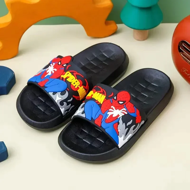 Sandal anak laki-laki dan perempuan, sepatu musim panas anak-anak motif kartun Spider Man, sepatu sandal pantai luar ruangan Sol empuk antiselip untuk anak laki-laki dan perempuan