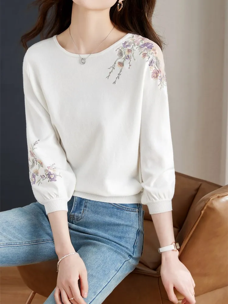 Flower Embroidery White Knit Pullover Sweater Short Tops Autumn Winter Women Elegant Chic Slim Casual Knitwear Lady B2375