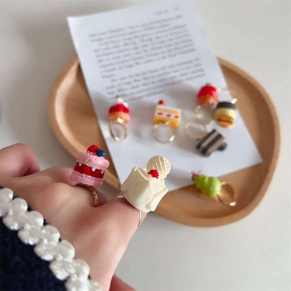 

Fashion Cartoon Cream Chocolate Ring Cake Shape Cute Strawberry Cake Ring Resin Sweet Fruit Cake Ring Girls