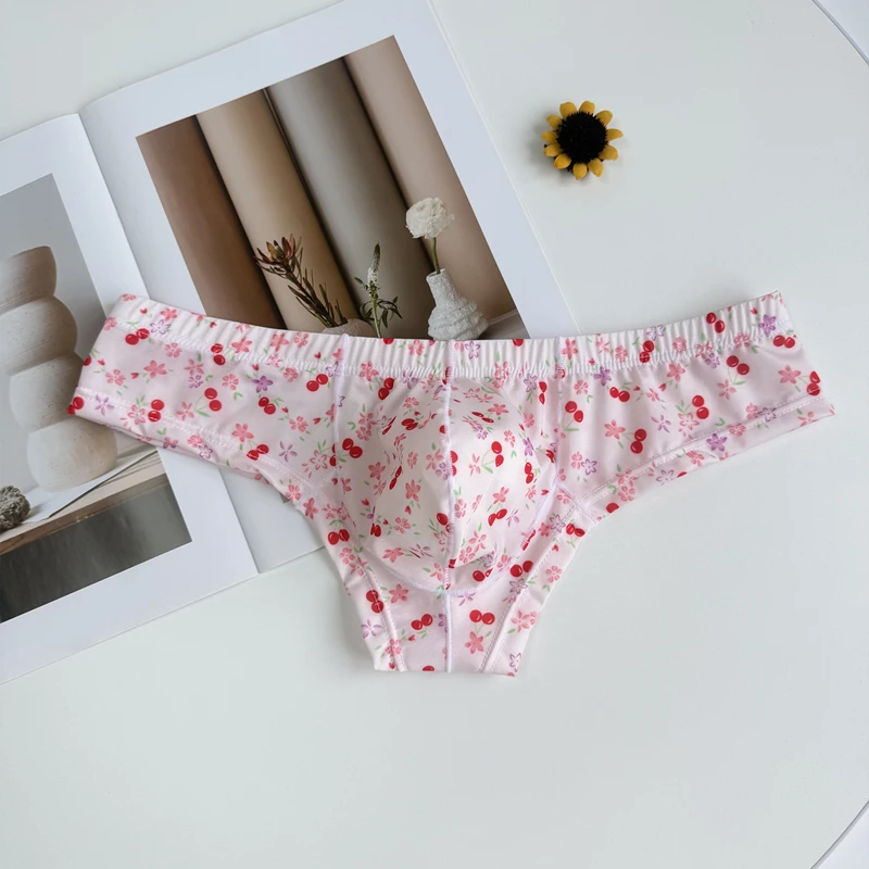 Men Sexy Underwear Man Flowers Print Thong Lingerie Sissy G-Strings Breathable T-Back for Men Low Rise Mini Boxers Cuecas