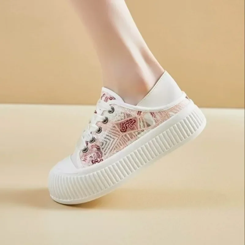 2024 Summer New Breathable Mesh Women's Shoes Lace Casual Shoes Low Cut Hollow Platform Sneakers Zapatillas Mujer