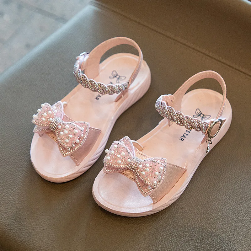 2024 Summer New Little Girls Sandals Bowknot Rhinestone Beach Shoes Soft Sole Kids Princess Shoe Casual Flat Sandals Pink Silver