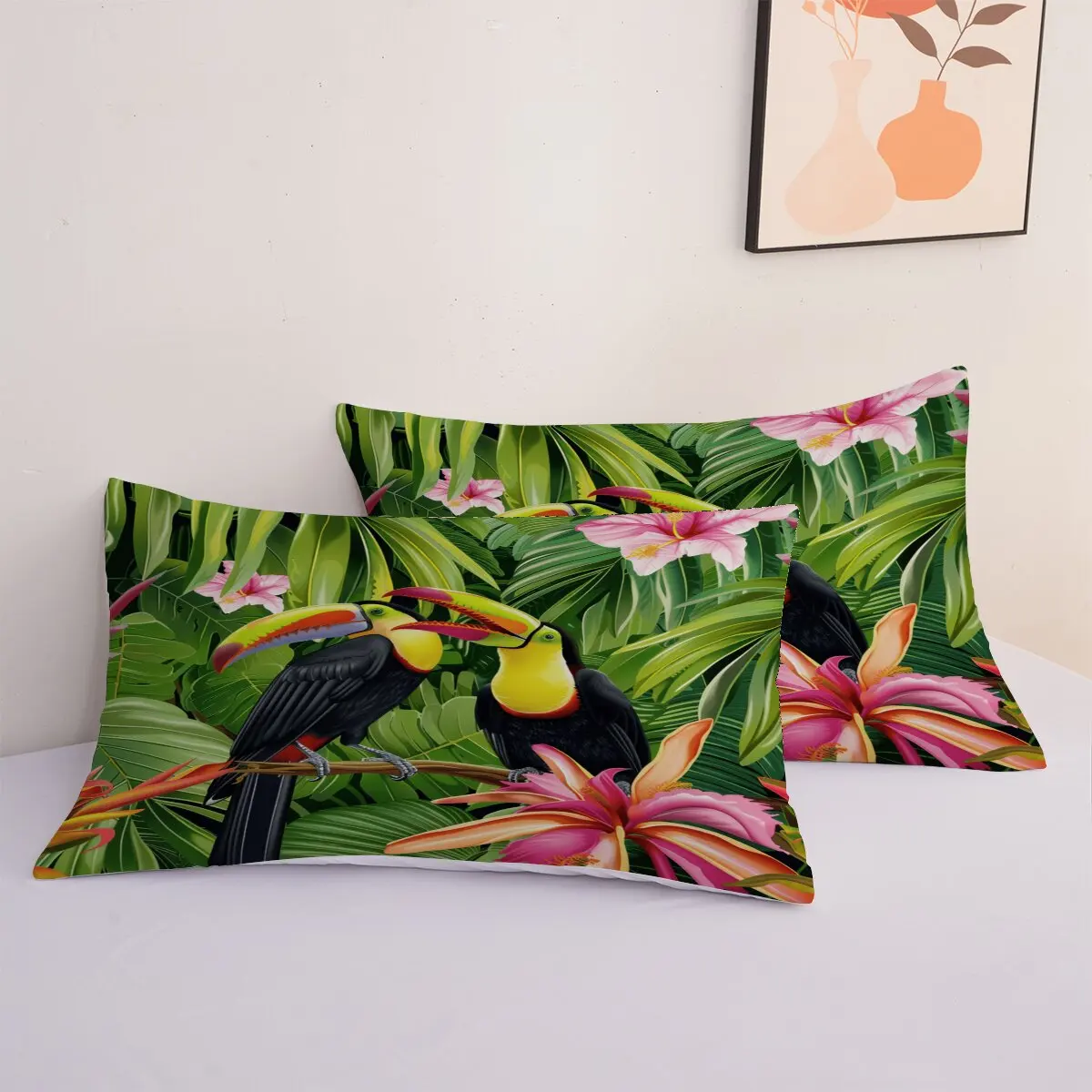 Red bellies and Toucans  duvet cover   Tropical birds  Printed duvet cover 3-piece set with 2 pillowcases