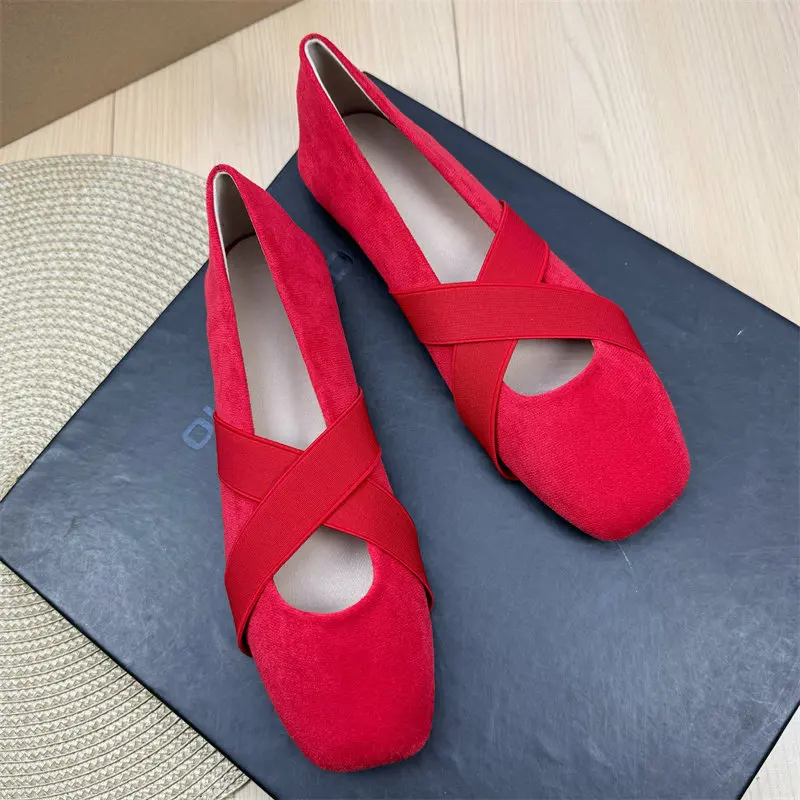 

2026 Spring New Fashionable Square Head Shallow Mouth Mary Jane Shoes Solid Color Large Size Flat Bottom Ballet Women's Shoes