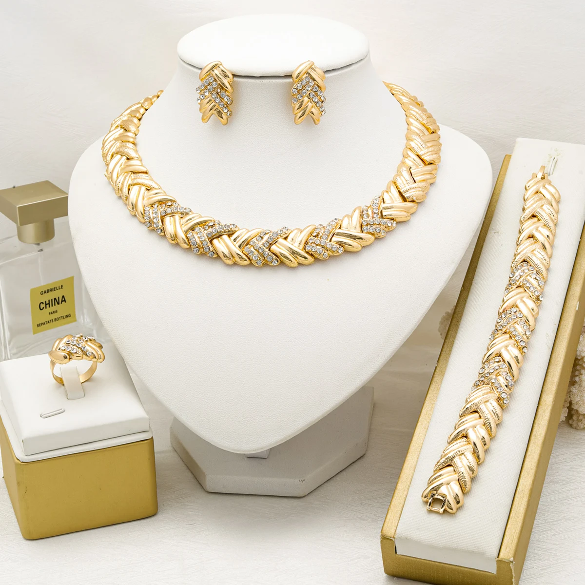 #67 Trending Statement Jewelry Sets Right Now