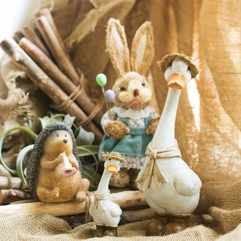 

Lovely Fairy Tale Series Resin Crafts Rural Tabletop Ornament Resin Straw Hat Duck Mini Garden Accessories Home Decoration