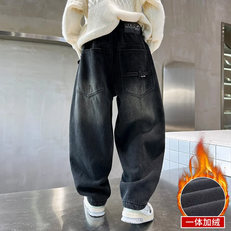 

Новые утолщенные и пушистые высококачественные свободные прямые джинсы для мальчиков. 4–16 лет.