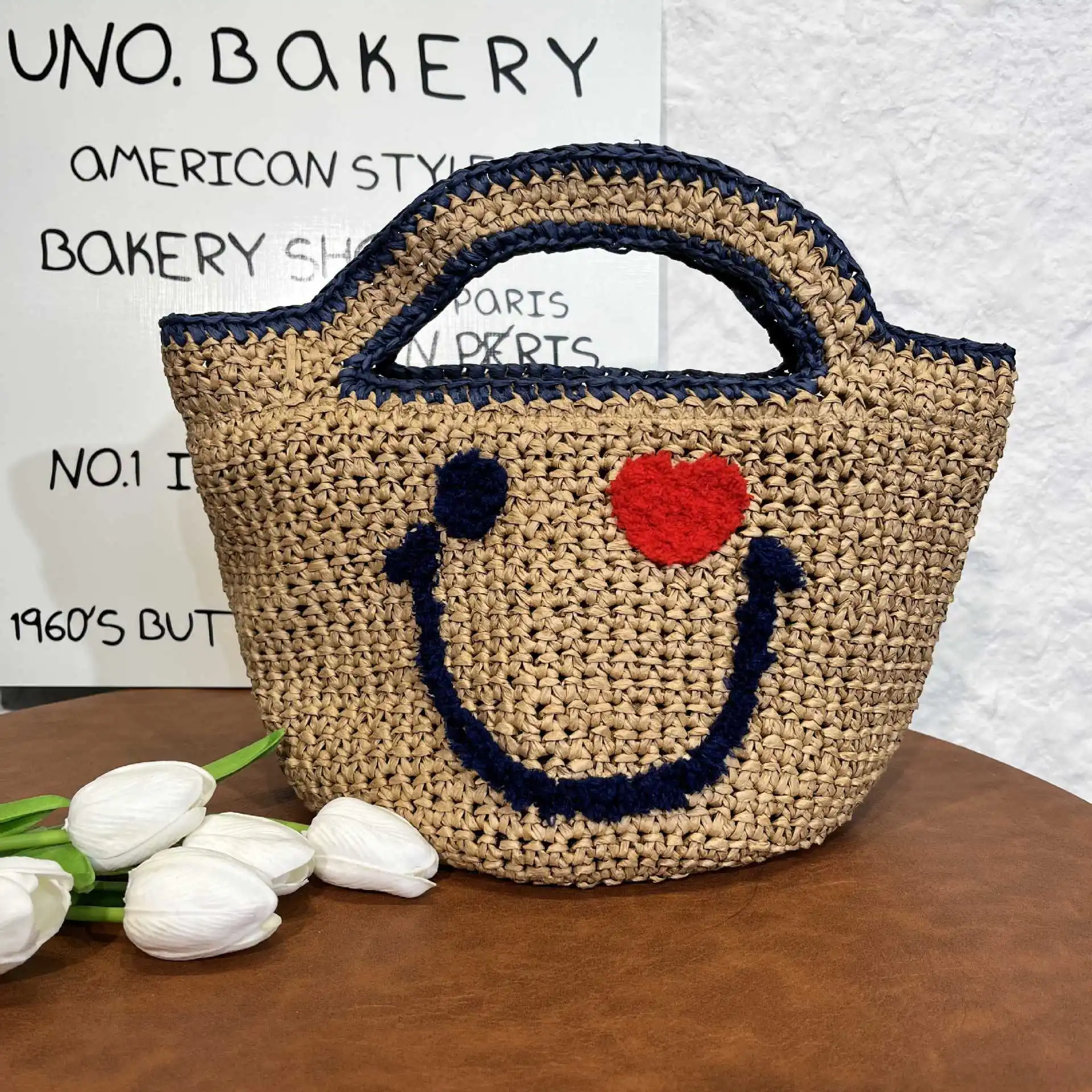 

New Arrival Straw Woven Handbag Cute Smiling Face Bucket Knitted Bag Summer Beach Top-Handle Totes Ladies Travel Shopping Purse