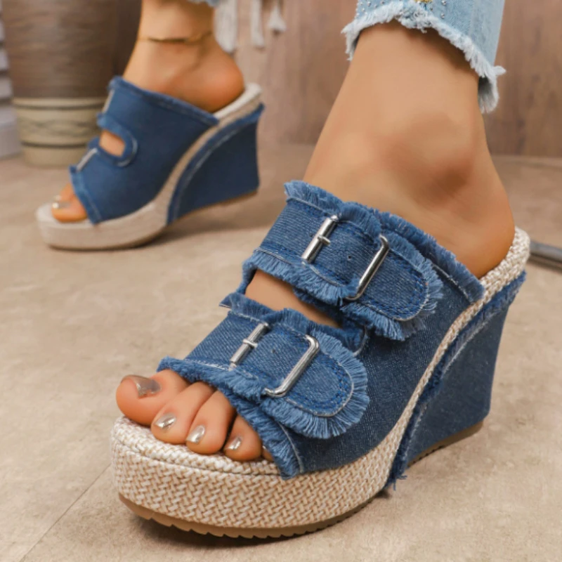 Thick Soled Slippers for Women Summer Chain Denim Chunky Heel Fashion Cross Slides Open Toe Outdoor Beach Woman Walking Slides