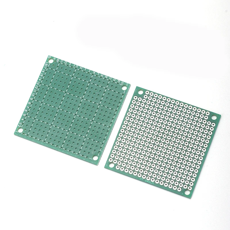 2 Stück Universelle Einseitige Leiterplatte 5*5cm 2,54mm Rastermaß Standardgröße für Elektronik-DIY-Projekte – Detail 4