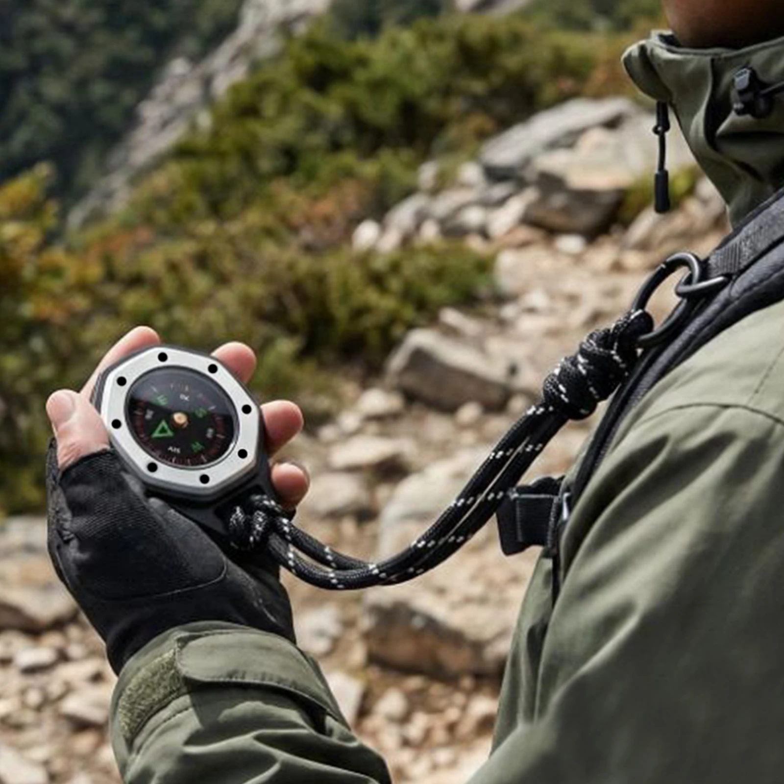 Восьмиугольный карманный компа – обзор и цена Compass Lensatic