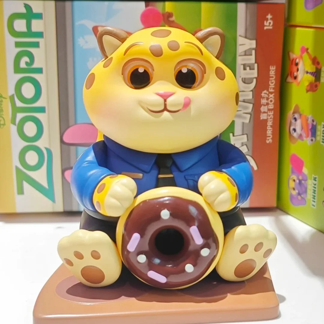 Miniso Kawaii Animation Cartoon Disney Zootopia Series Obediently Sitting Blind Box Doll Kawaii Trendy Desktop Decor Collection