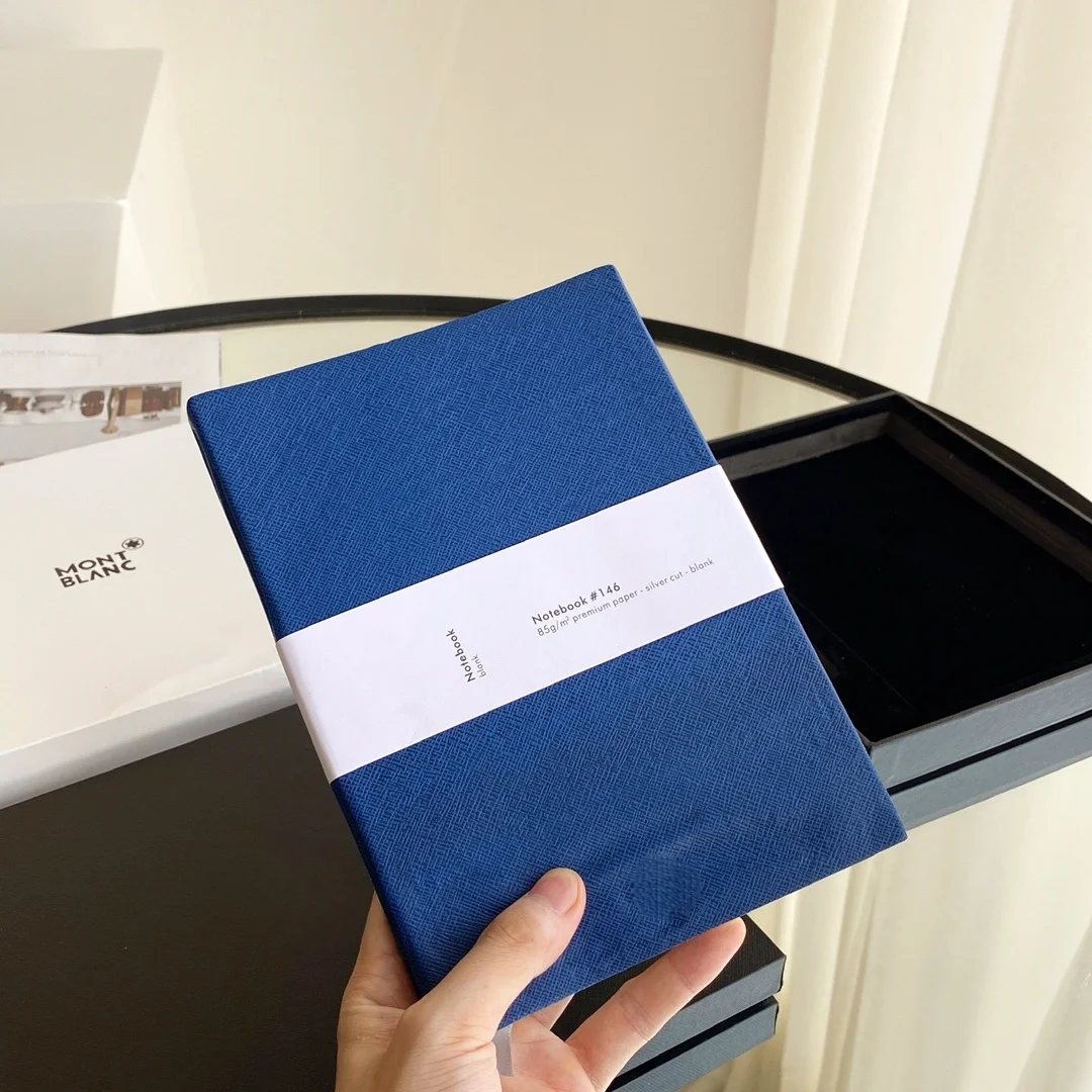 

M Series Hardcover Notebook Haze Blue Cover Elegant Leather Edge Exquisite Inner Page Ribbon Signing Record Matching Luxurious
