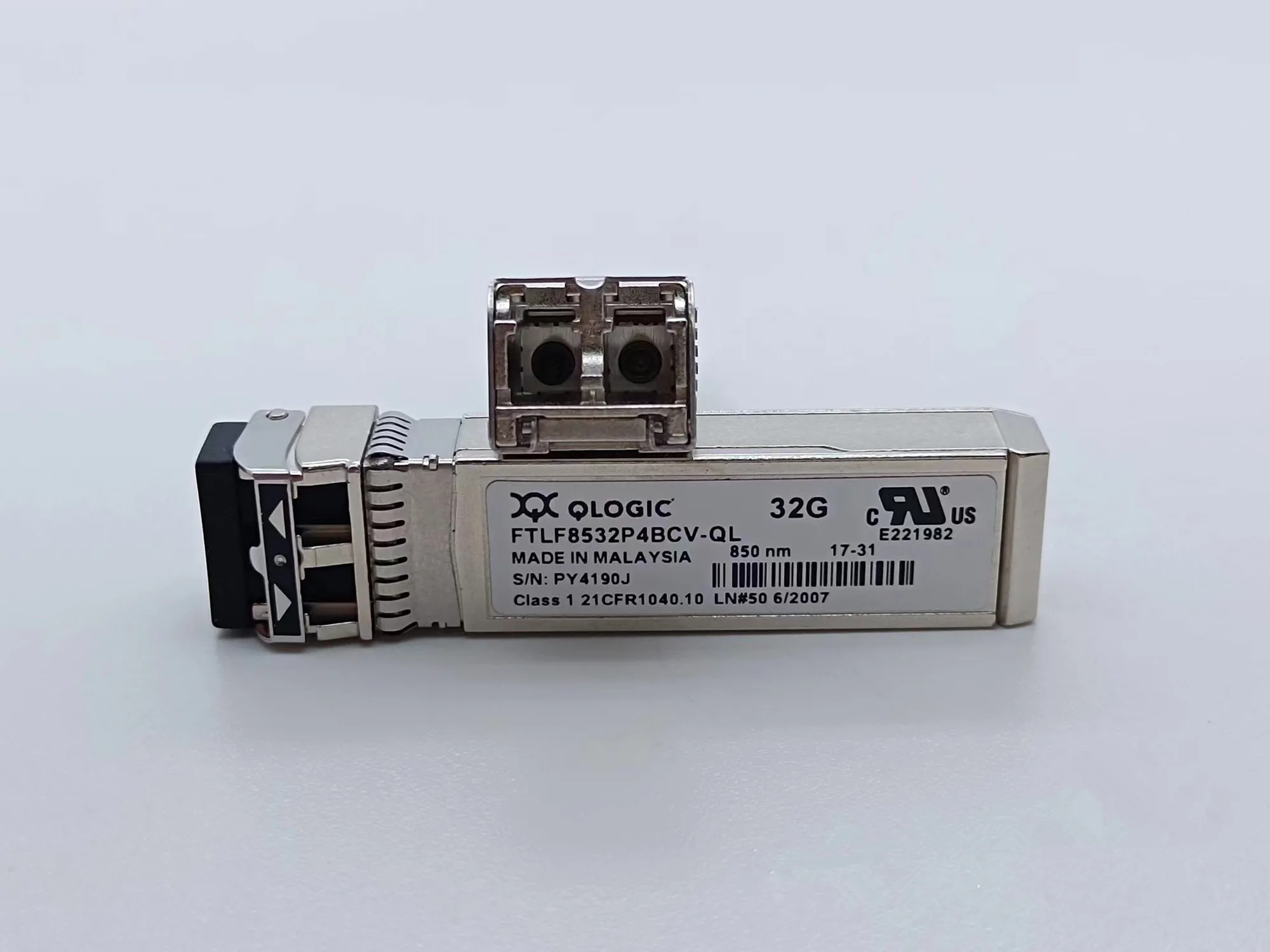 Qlogic 32GB Fiber Transceiver FTLF8532P4BCV-QL 850nm 32G SFP+ Qlogic HBA Tape Module QLE2740 QLE2742 QLE2764 QLE2770 QLE2772