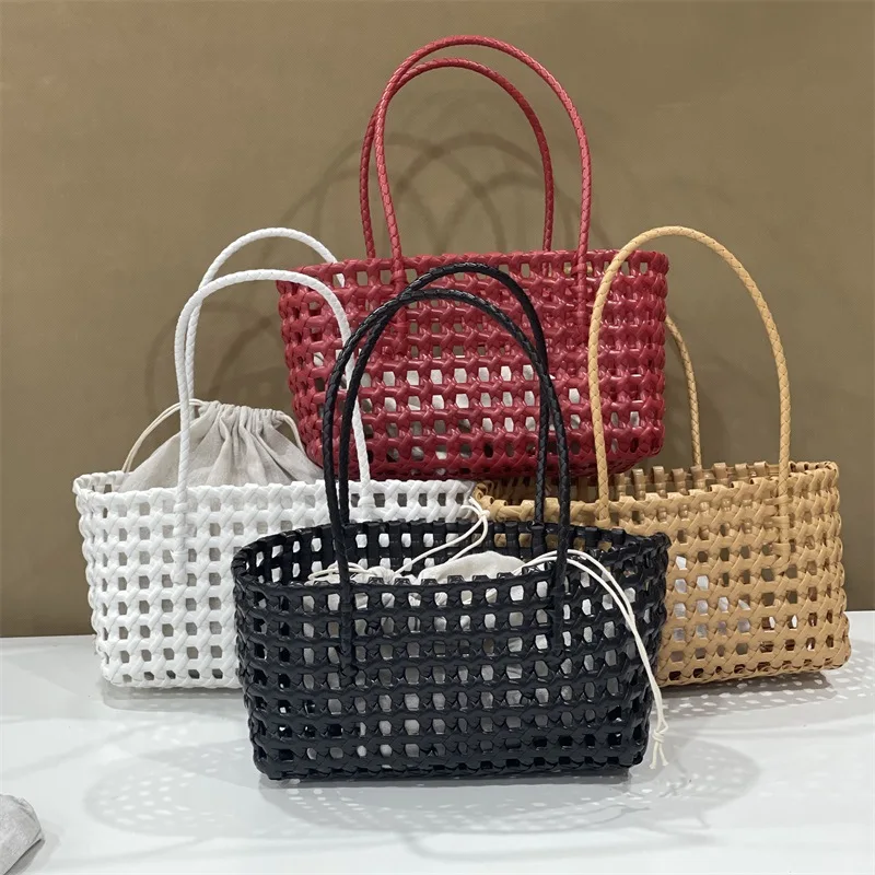 

Summer Plastic Hollow Bag Countryside Style Large Capacity Beach Tote Bag Bucket Bag Bohemian Style Woman PVC Handbag