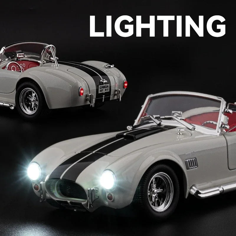 Simulation 1/24 Shelby Cobra 427 S/C Vintage Convertible Car Model Diecast Toy Vehicle Pull Back Sound and Light Metal Boy Gift