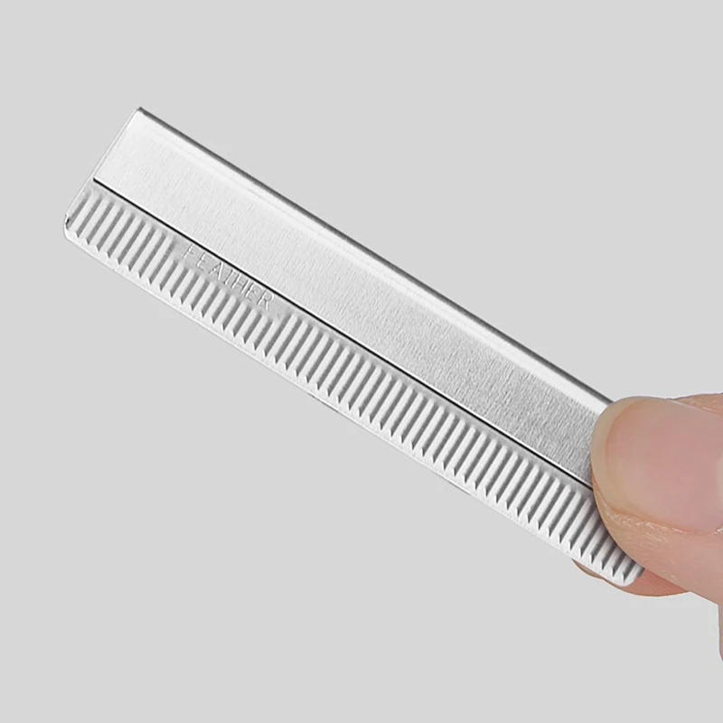 Bezpieczny trymer do brwi Składana maszynka do golenia ze stali nierdzewnej Profesjonalna golarka do usuwania owłosienia twarzy Kobieta Narzędzia do makijażu