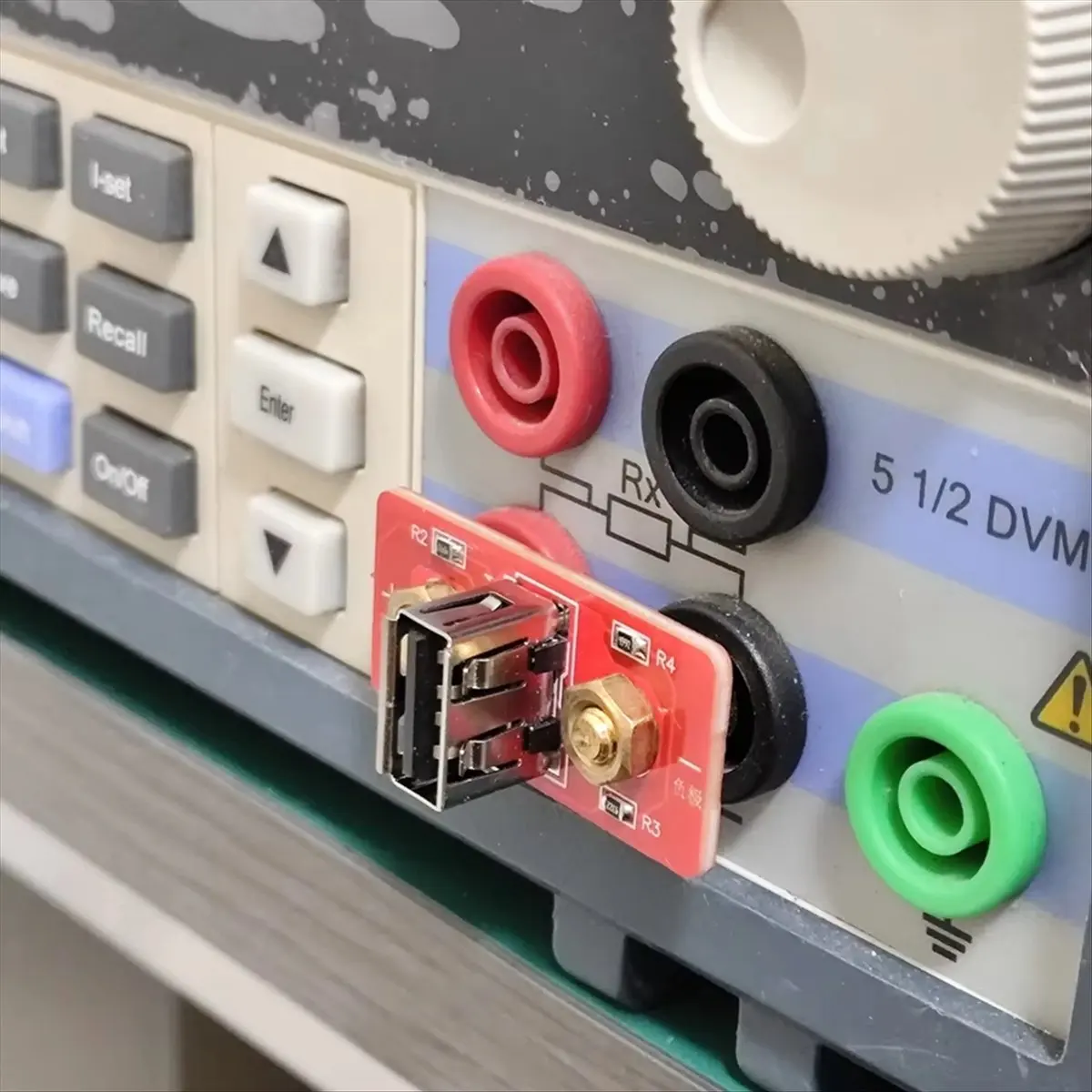 COFA-Puerto USB A con conector Banana de distancia de 19,05mm, fuente de alimentación CC a enchufe de salida USB de 5V, herramienta de prueba de corriente de carga de teléfono