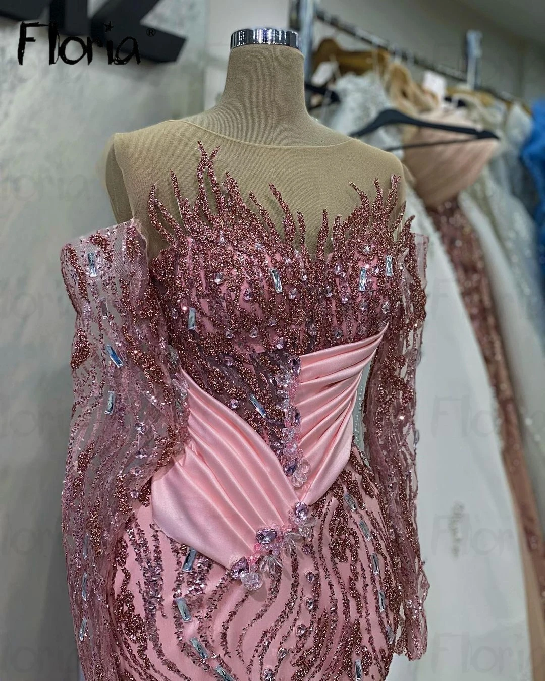 Robe de Soirée Rose Blush à Col Transparent, Tenue de Bal Formelle avec Perles, Invité de Mariage, Longue Fente, Arabe