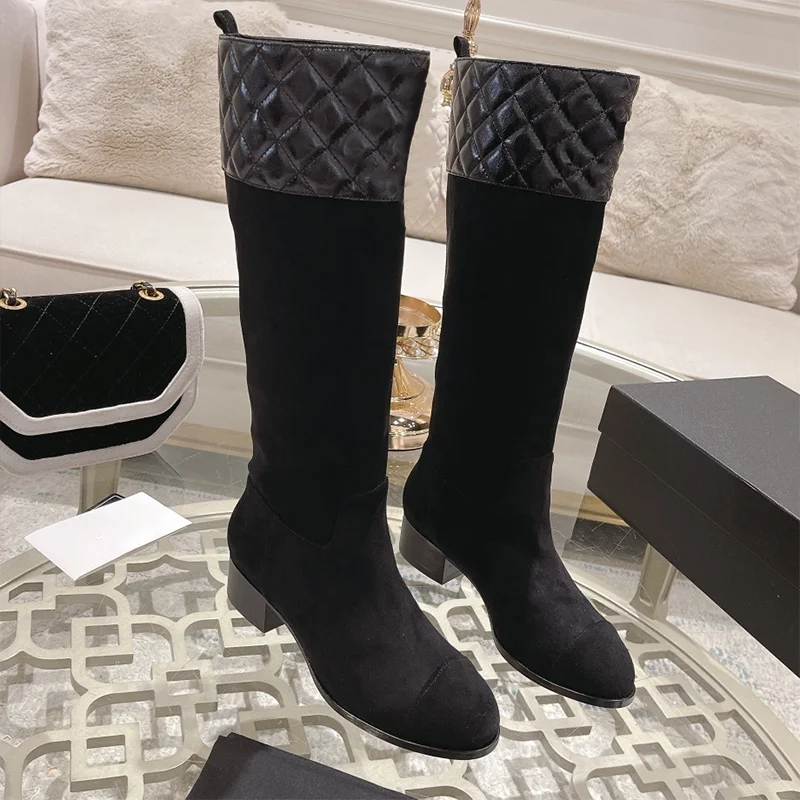 

Новые зимние высокие женские высокие сапоги высшего качества из гладкой кожи с верхней частью и подкладкой из овчины 25100175