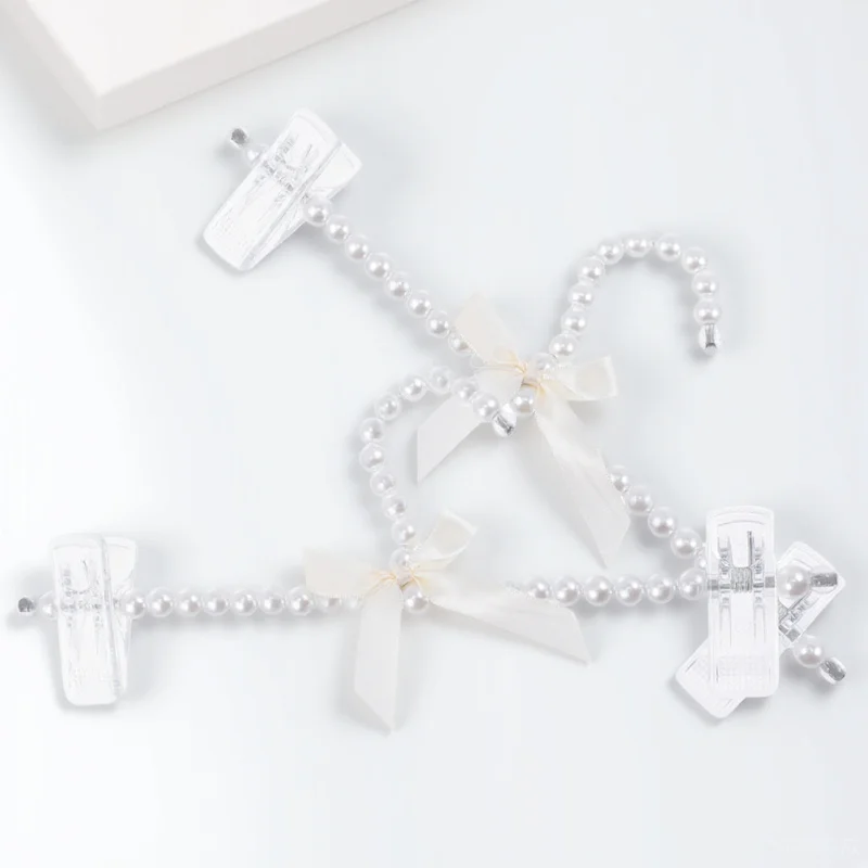 

2Pcs Pearl Bowknot Clothes Hangers Creative Non Slip Pants Display Rack Decorative Multipurpose Closet Organizer