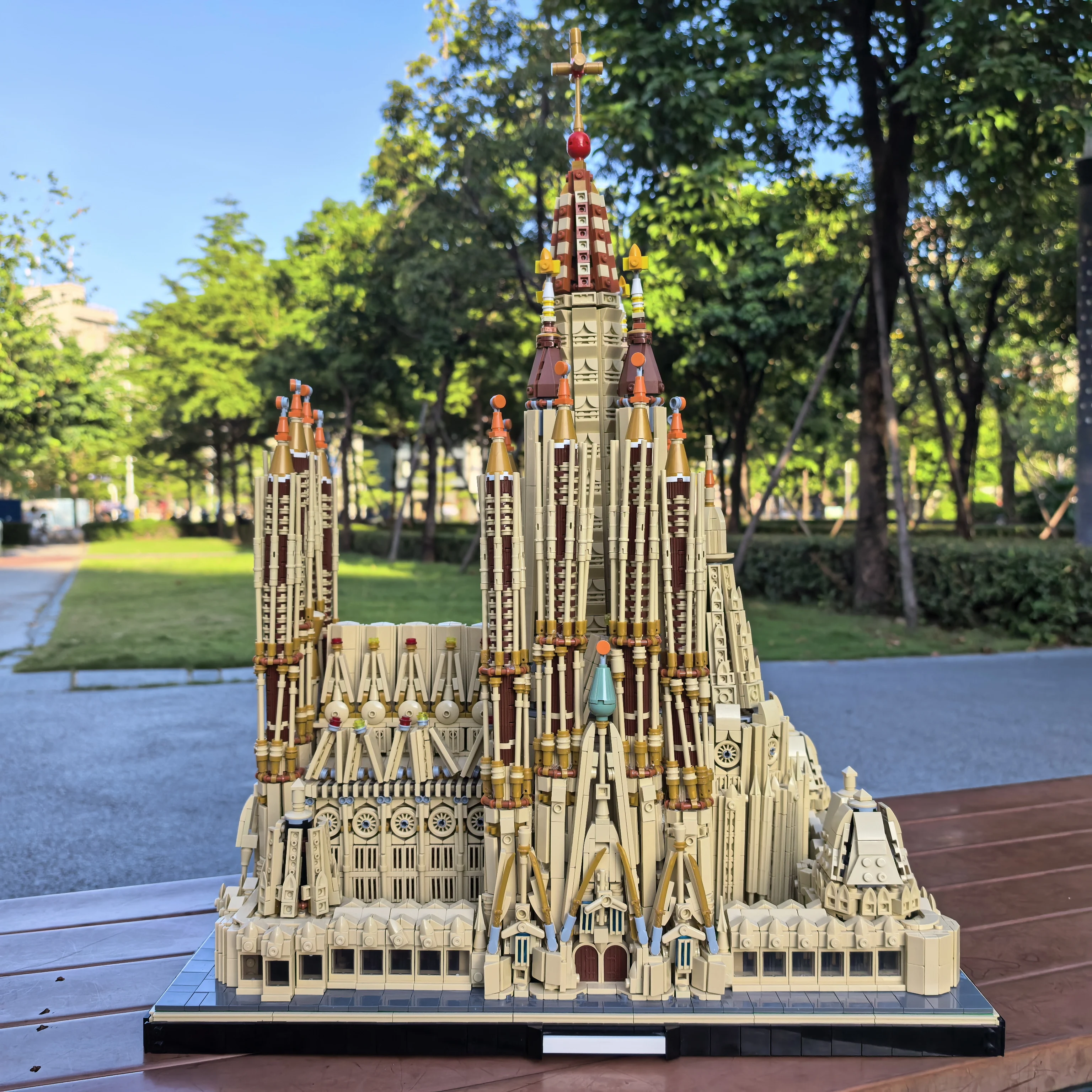 

MOC Barcelona Sagrada Familia Model Kit 10045, набор коллекционных строительных блоков для взрослых, идея подарка для любителей истории