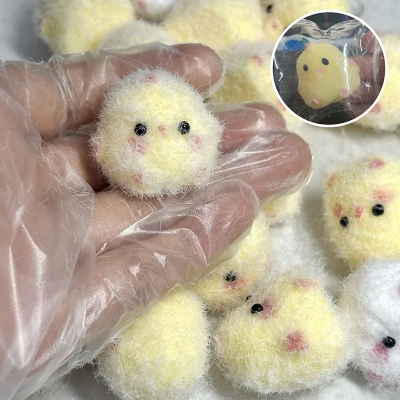 QQ Play Chick Pinch Music Decoration Send Girlfriends Baby Pendant Slow Rebound Decompression Toys TPR Soft Mini Chicken