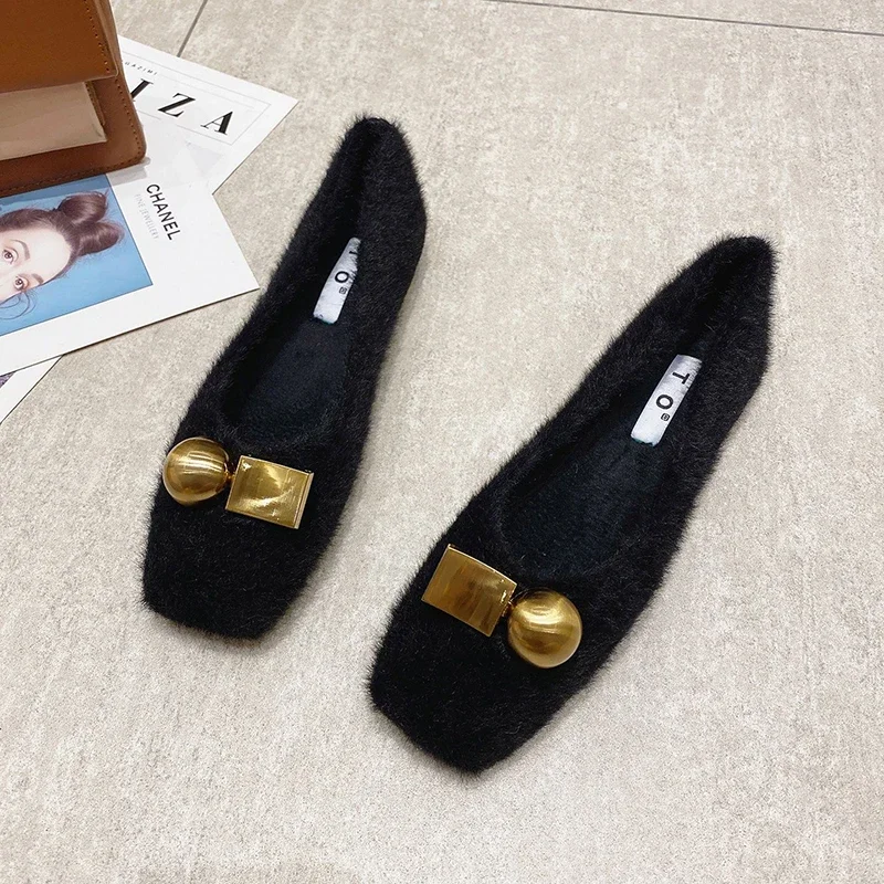 New Winter Fur Shoes Women Flats Single Shoes Elegant Ladies Brand Party Shoes Soft Comfortable Pink Black Big Size 42 DX227