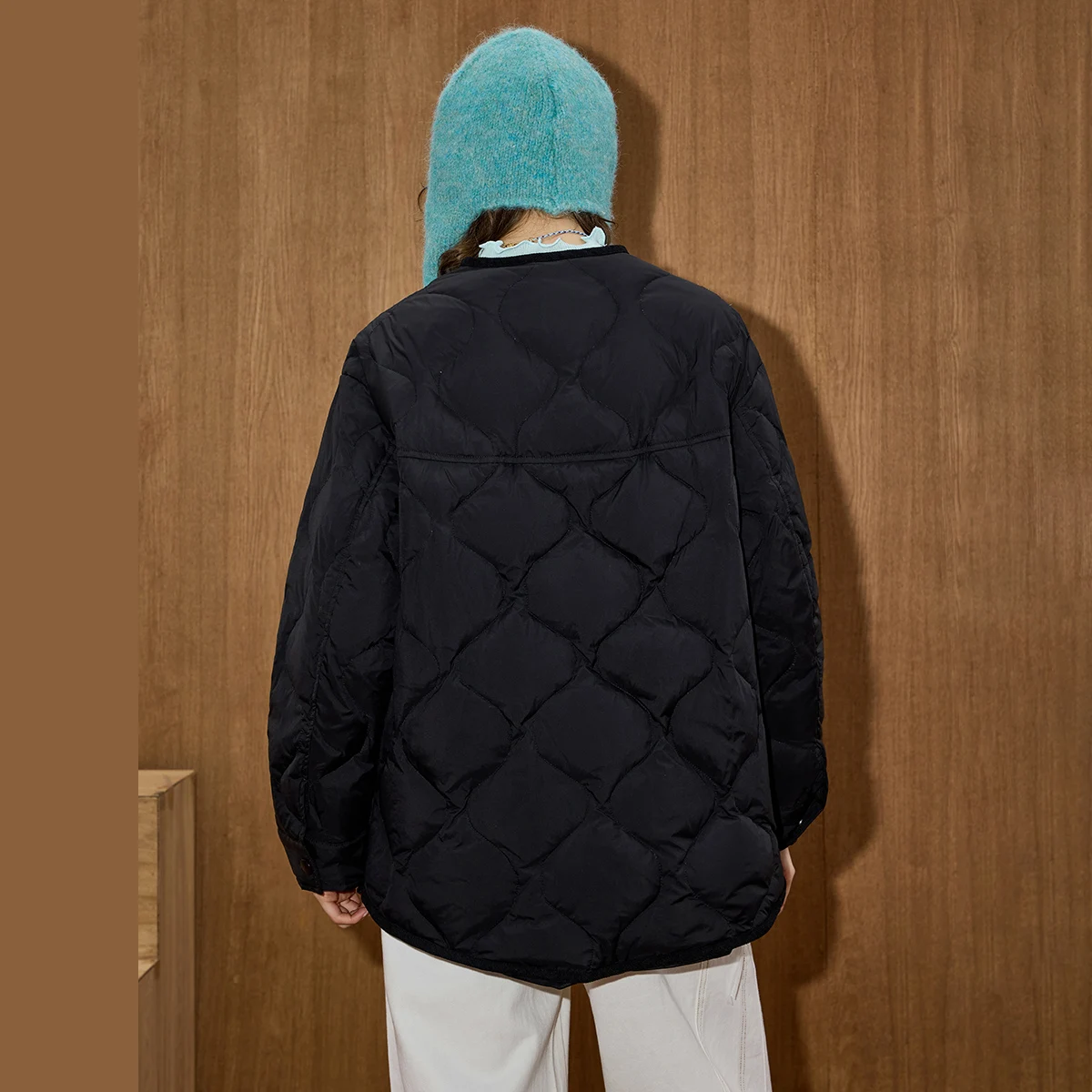 2025 Winter Women's 90% Down Puffer Quilted Parka Calabash Pattern Coat Relaxed Niche Style Oversized Lightweight Warm