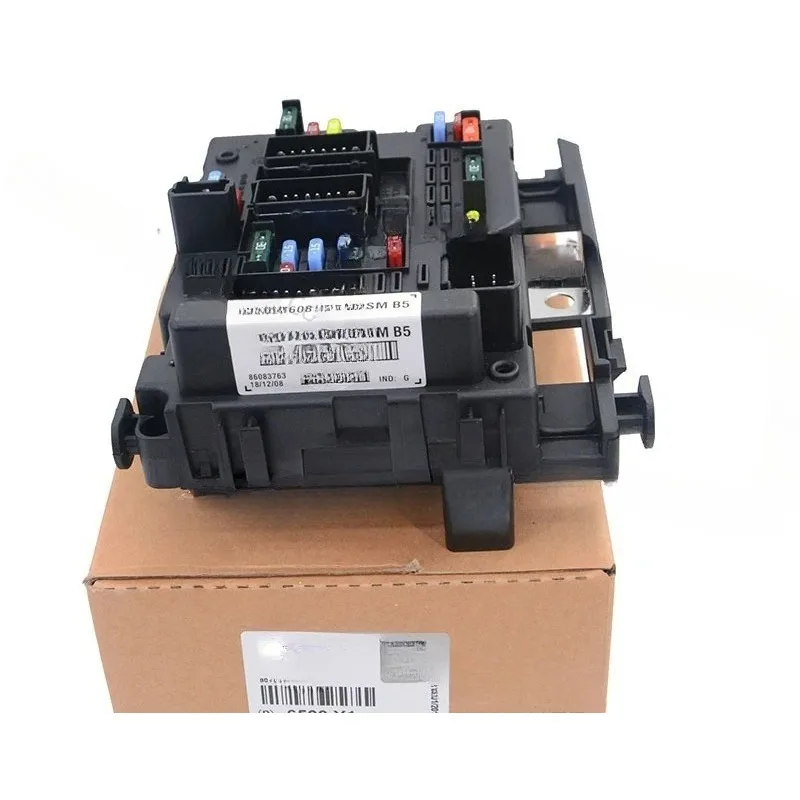 brand-new-scatola-dei-fusibili-unita-di-montaggio-sotto-cofano-9657608580-bsm-b5-b3-b4-per-citroen-c2-c5-picasso-peugeot-206-207-307