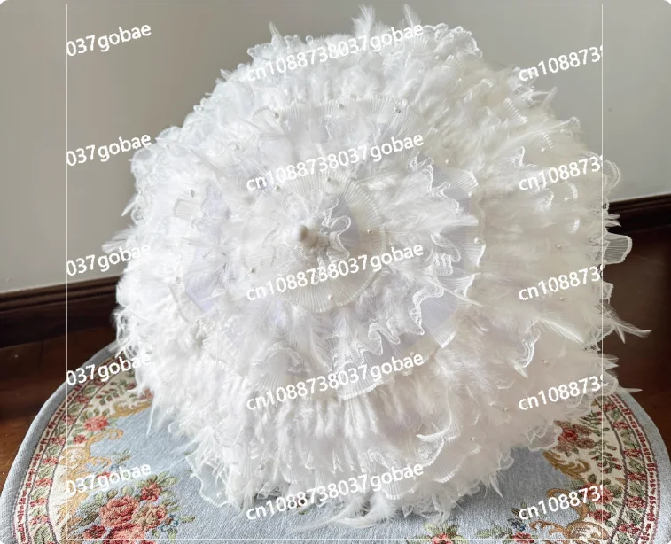 

Зонт ручной работы в стиле Лолиты в готическом стиле с темными перьями и кружевной отделкой, зонтик для свадебной фотографии