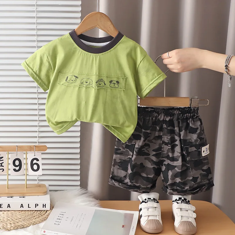 

Комплект для мальчиков: футболка с коротким рукавом и шорты с принтом собаки, летний повседневный костюм из двух предметов, детская одежда, новинка 2026 года