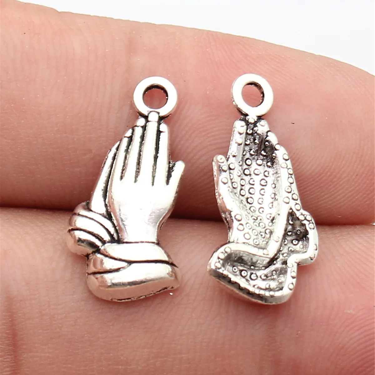 40pcs 21x10mm(0.83x0.39inch) Antique Silver Color Applaud Hand Charms Pendants DIY Jewelry Making Accessories