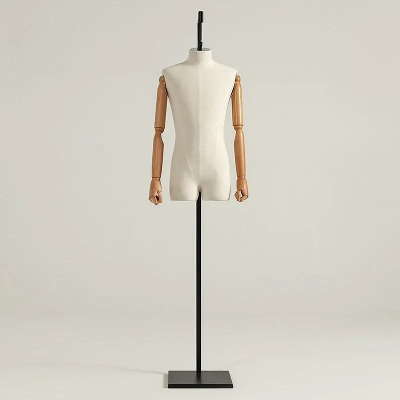 Cloth-wrapped hanging mold, male and female half-bodies, vertical cutting display window