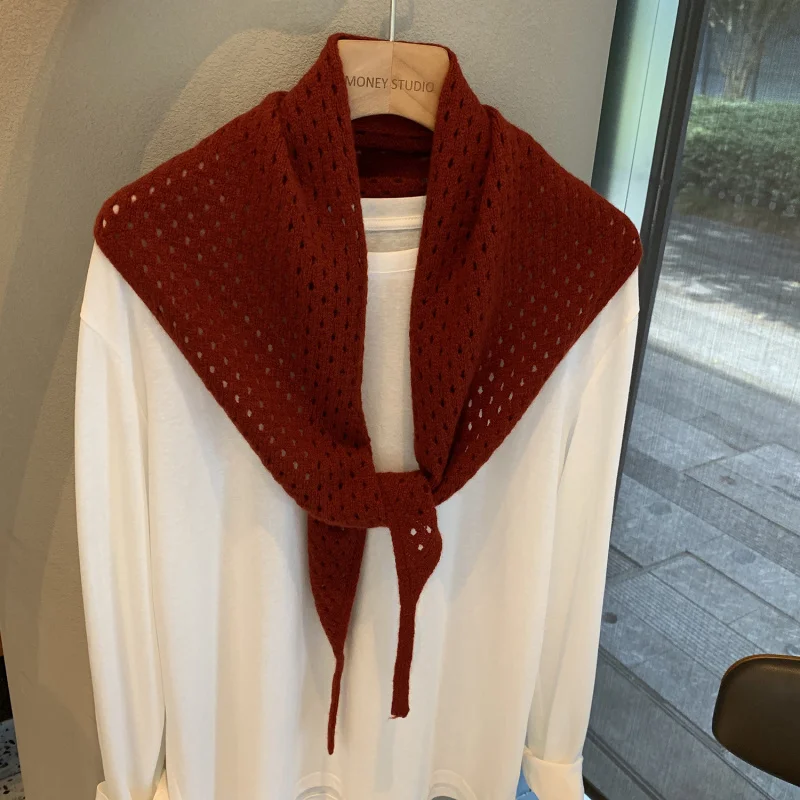 

Hollow-out outerwear with a high-end feel, warm solid color shawl, unique and personalized, suitable photo shoots, women's s