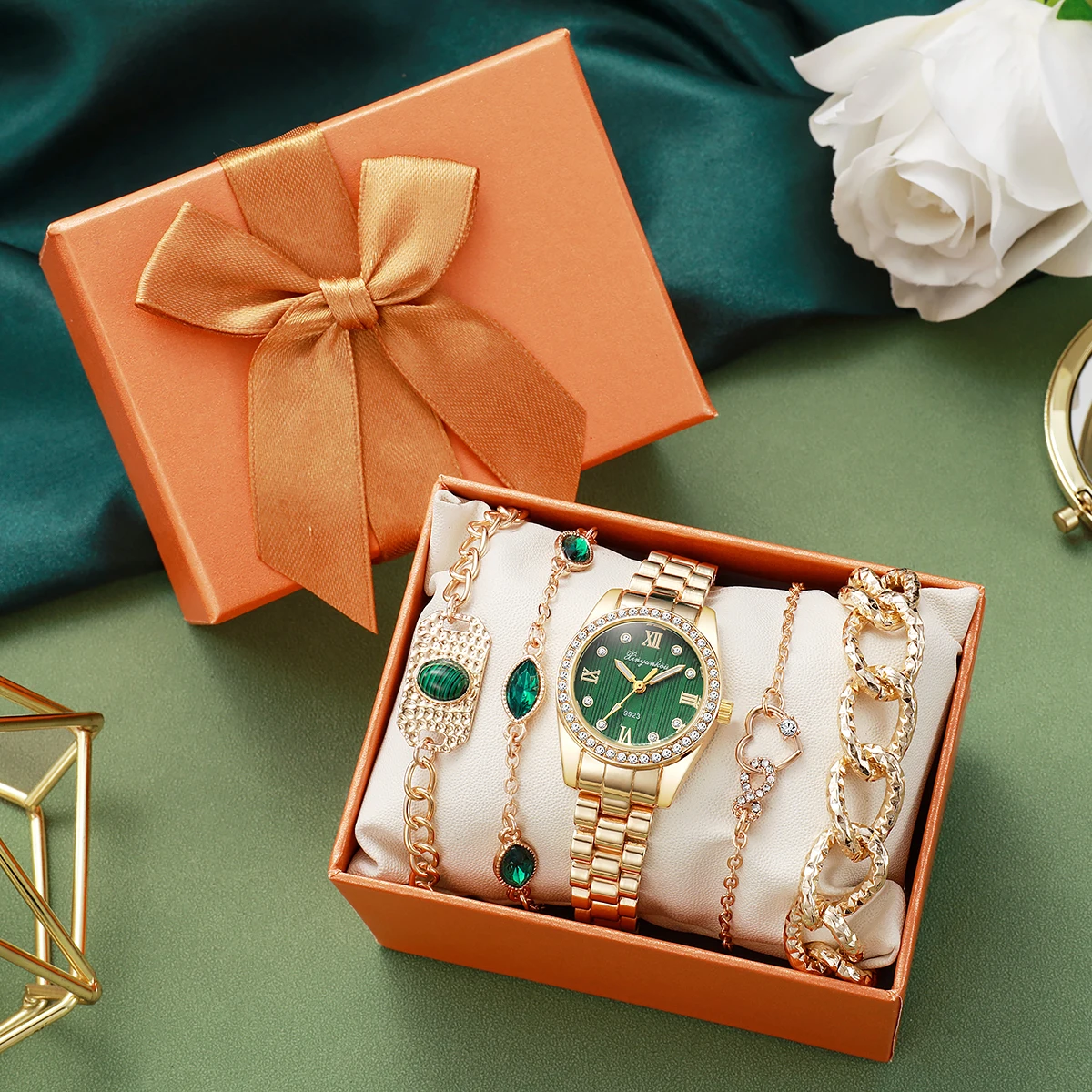 

Роскошный двухцветный комплект: часы с зеленым циферблатом и ювелирные украшения — часы с римскими цифрами, инкрустированные стразами, браслеты с малахитом и подвесками в форме сердца, E