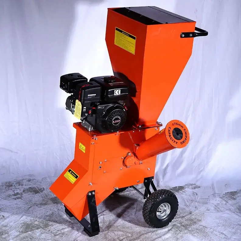 

Индивидуальный двигательный измельчитель древесины на колесах для быстрой и эффективной обработки сада, двора и фермы