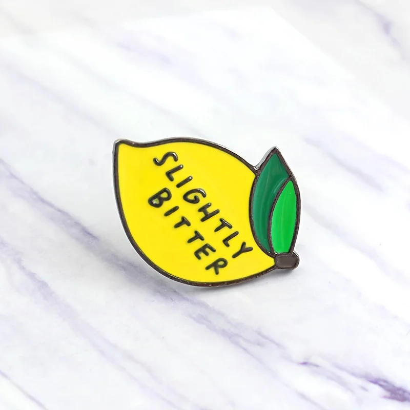 1 broche creativo con diseño de gota de limón, diseño personalizado para adorno de chaqueta vaquera
