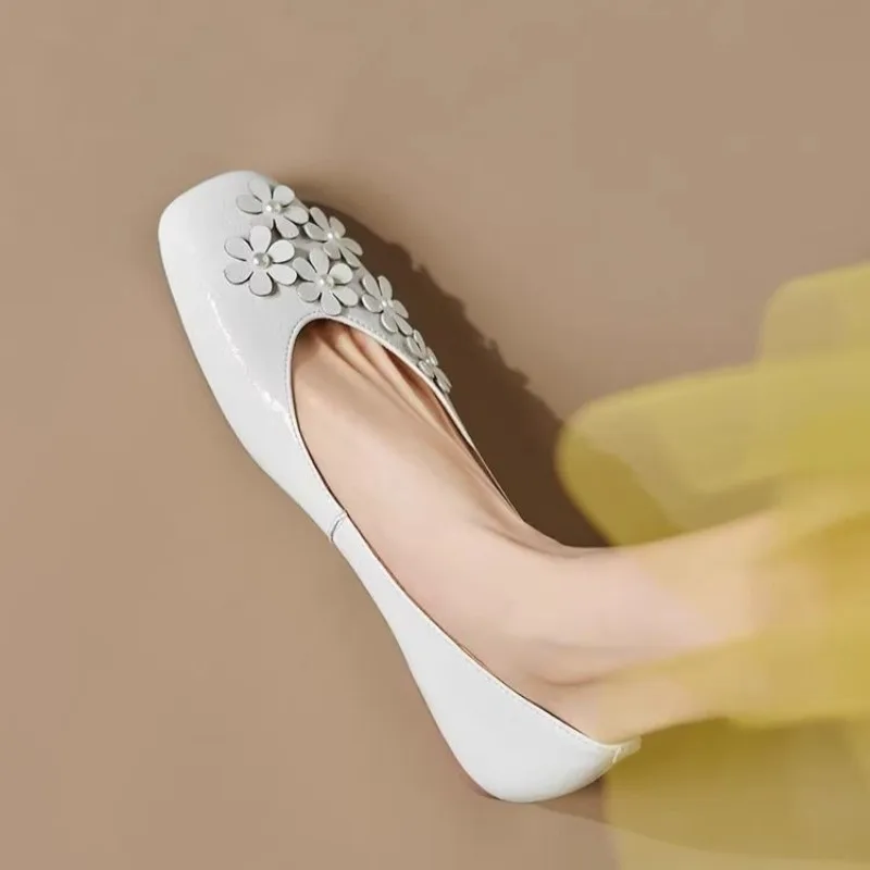 

2026 Spring Summer New Floral Pearl Ballet Flats Women Genuine Soft Leather Comfort Flexible Sole French Romantic Style Shoes