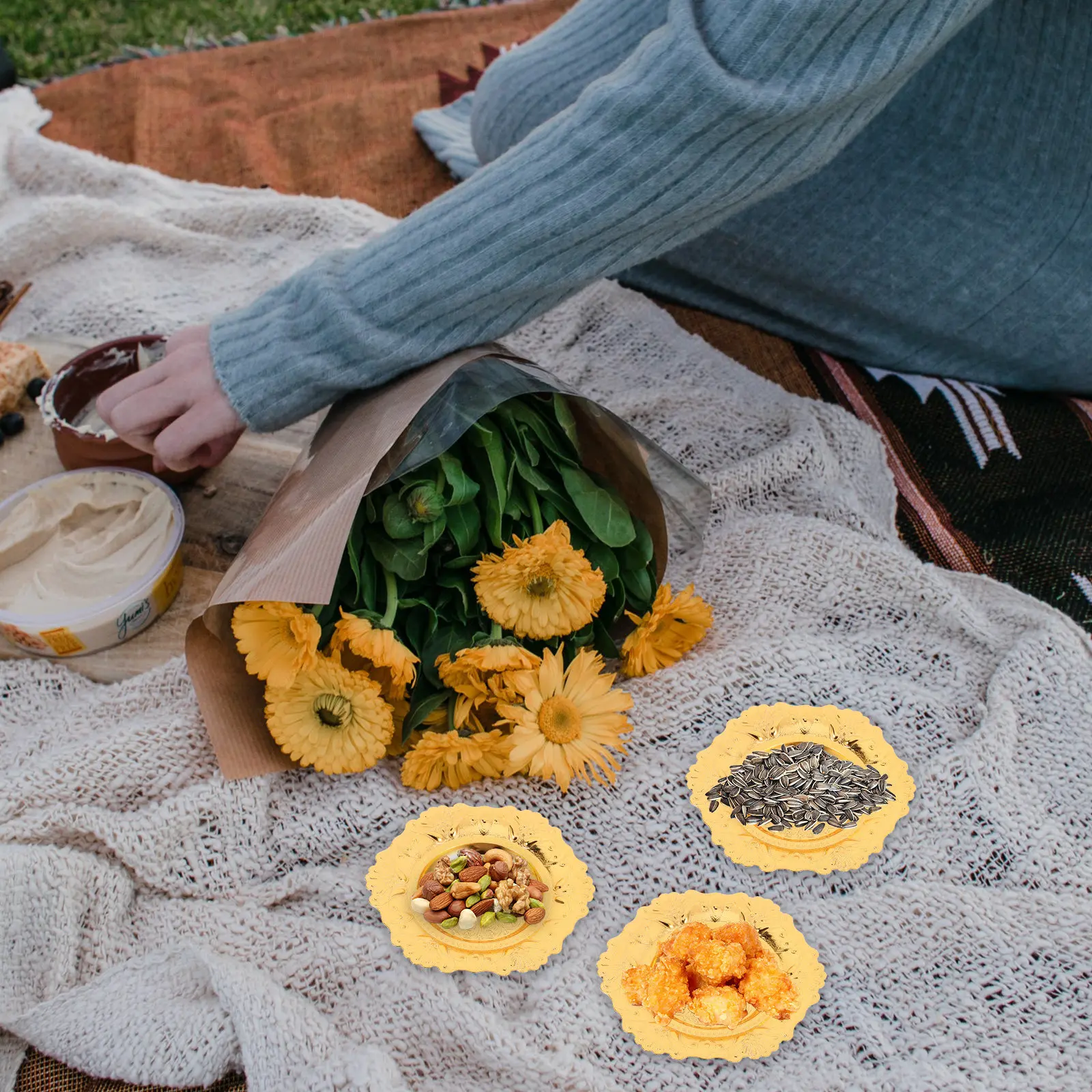 

6Pcs Golden Fruit Coasters Elegant Stainless Steel Drink Mats Decorative Coaster Set Coaster Rack Tabletop Accessories Snack