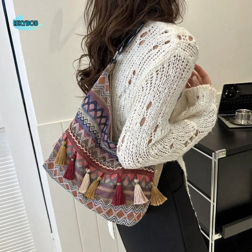 

Tassel Ethnic Style Crossbody Bags Large Capacity Messenger Bag Fringe Shoulder Bag Handbag Woven Bag Bohemian Tote Bag Women