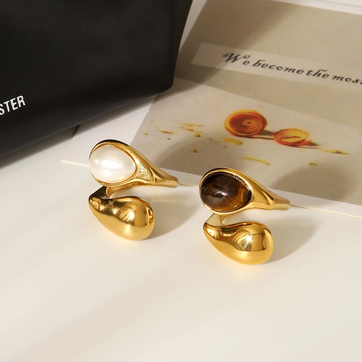 

Huang Chao Popular Stainless Steel Ring Retro Brown Turquoise Asymmetrical Opening Ring Fashionable Jewelry New Holiday Gift