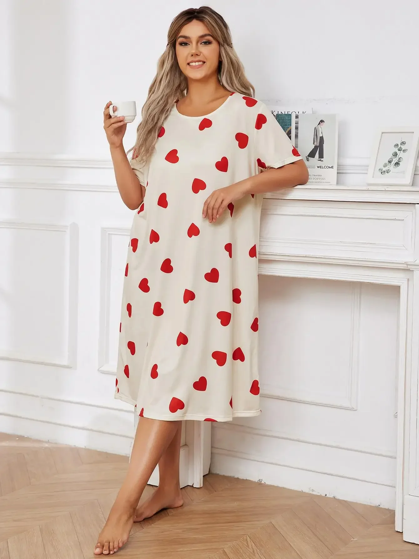 Plus Size Heart Print Women\'s Nightgown Scroop Nekc Short Sleeves Sleepwear Female Nightdress Pajamas Dress Nightwear Homewear