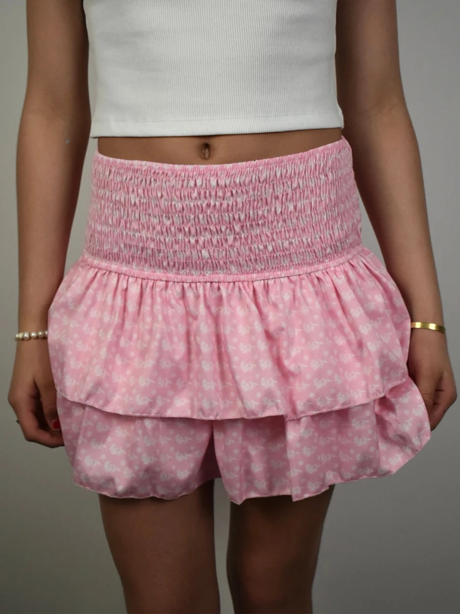 

Women Ruffle Mini Skirt Smocked High Waist Floral Print Short Skirts Tiered Boho Mini Skirts Pleated Layered Skirts